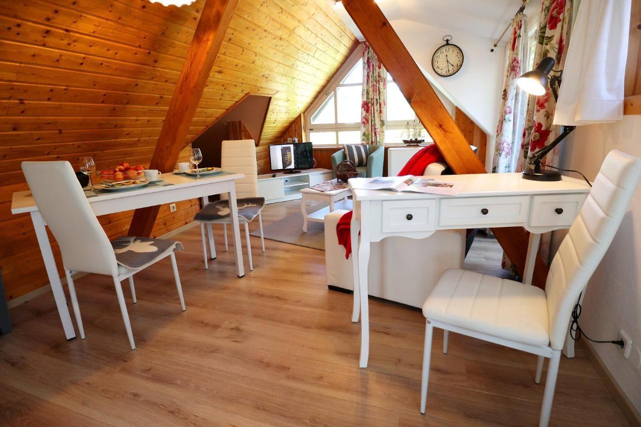 Landhaus-Vintage Fe-Wo-Apartment 5 シュルッフゼー エクステリア 写真